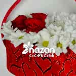 Nazan Cicekcilik Kalp Kutuda Kir Cicekleri Ve Kirmizi Guller 2