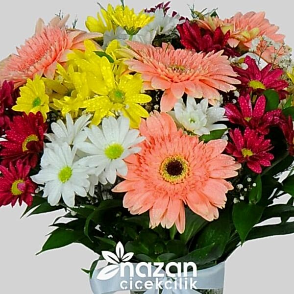 nazan-cicekcilik-seffaf-silindir-vazoda-kir-cicekleri-2