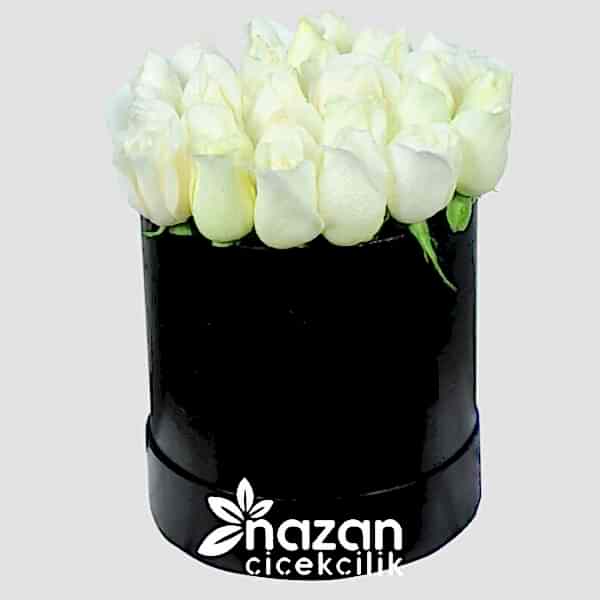 nazan-cicekcilik-siyah-kutuda-20-adet-beyaz-gul-1